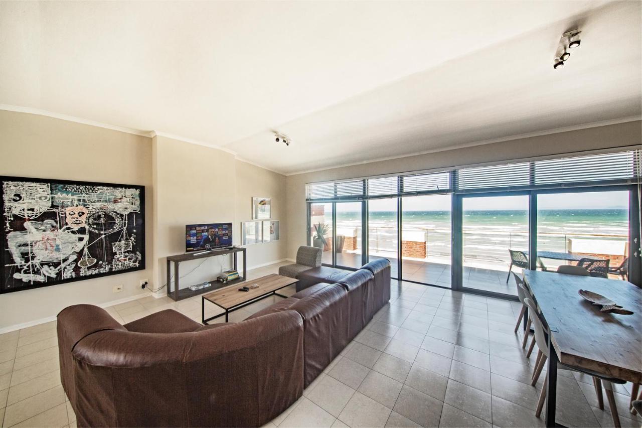 Surferscorner Self Catering Apartments Мізенберґ Екстер'єр фото