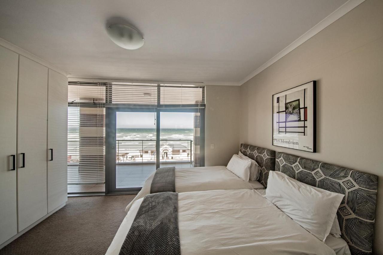Surferscorner Self Catering Apartments Мізенберґ Екстер'єр фото