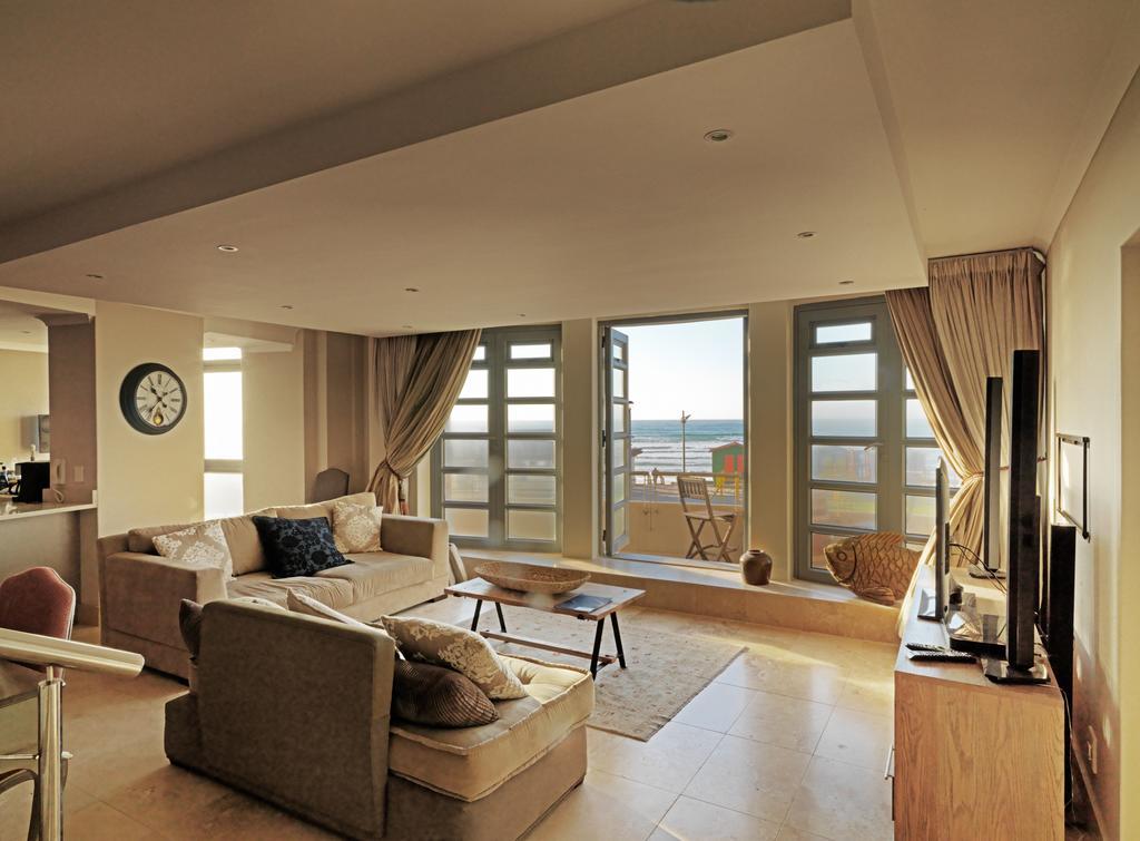 Surferscorner Self Catering Apartments Мізенберґ Екстер'єр фото