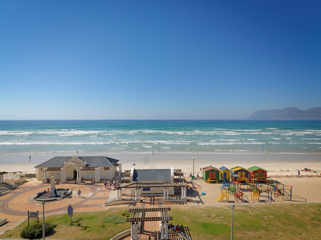 Surferscorner Self Catering Apartments Мізенберґ Екстер'єр фото